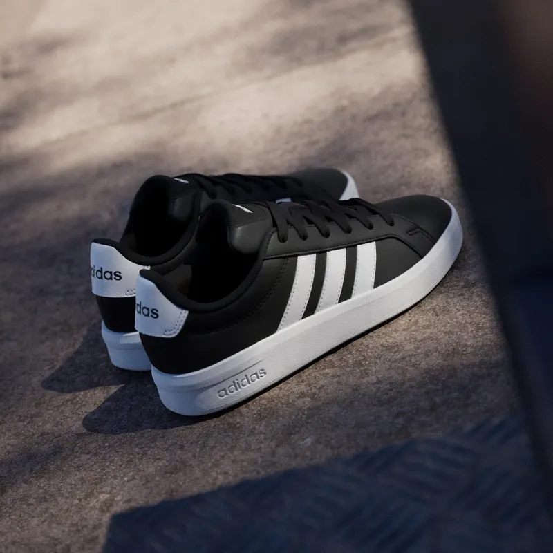 Adidas GRAND COURT 3.0 Shoes JUNIOR Core Black / Cloud White / Cloud White (JP9366)