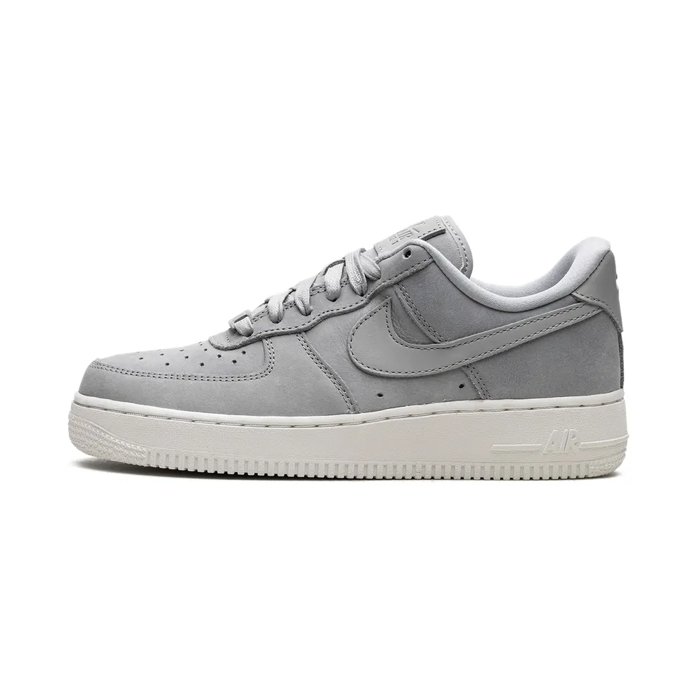Nike AIR FORCE 1 LO ’07 PRM “Wolf Grey” (DR9503-001)
