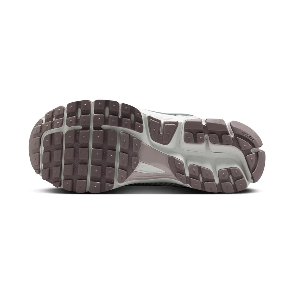 Nike Zoom Vomero 5 “Platinum Violet” (HV6417-001)