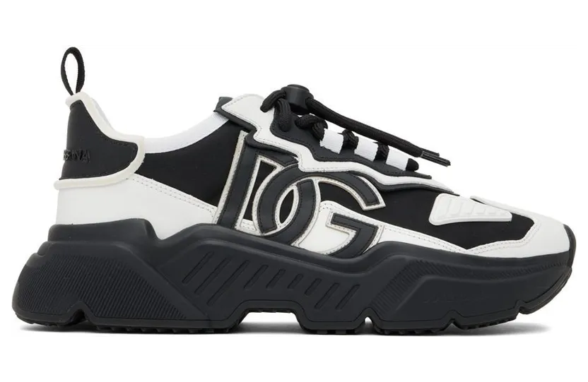 Dolce & Gabbana Black & White Daymaster Sneakers (CS1941 AQ356)