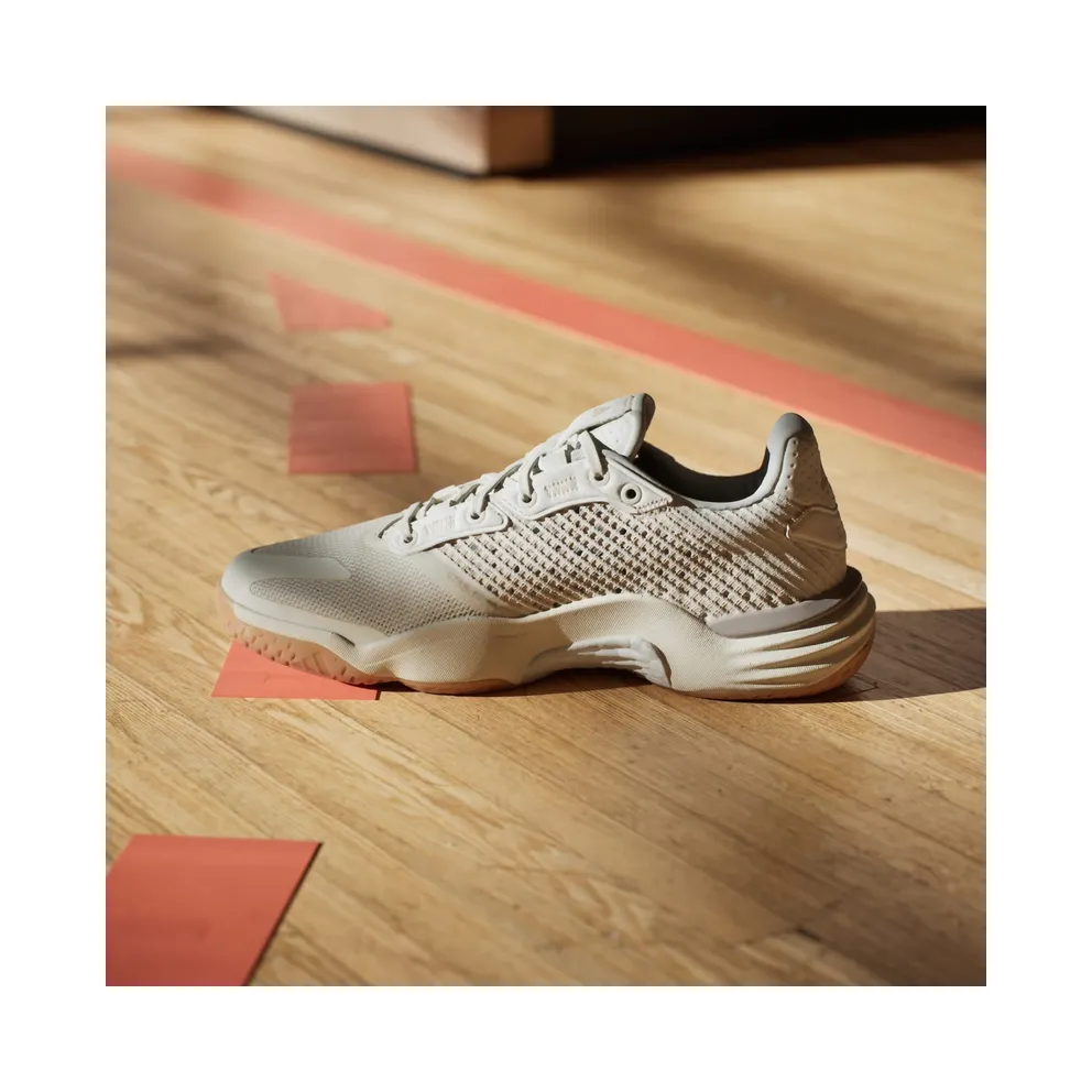 Adidas Stabil 16 Indoor Off White / Gold Metallic / Crystal Sand (JP9764)