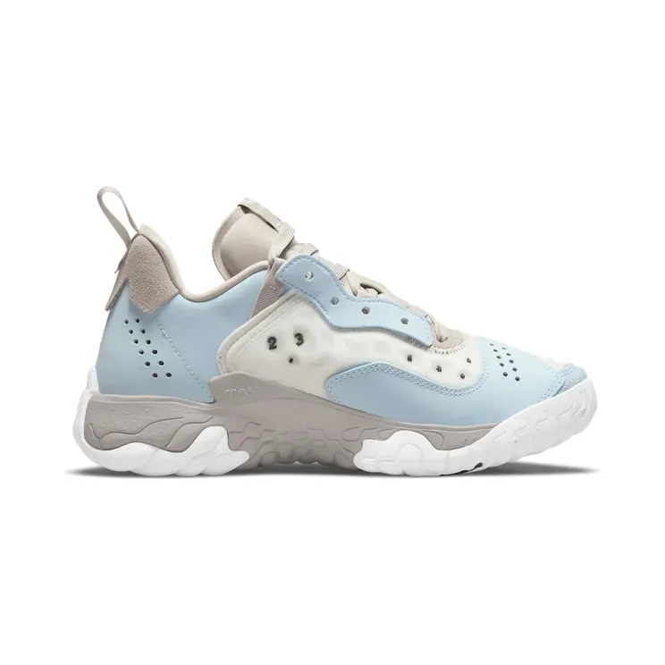 air-jordan-delta CW0913-004