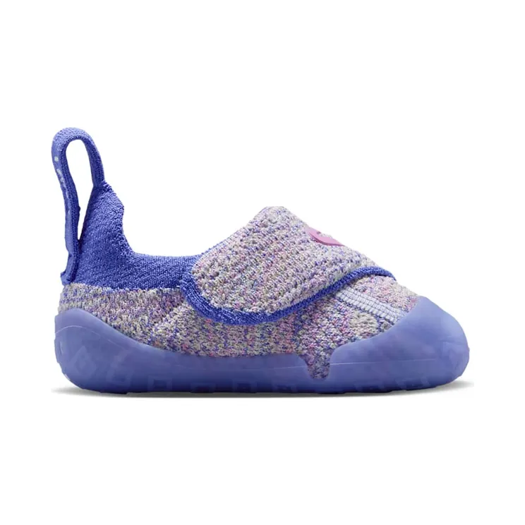 nike-swoosh-1 FB3244-501