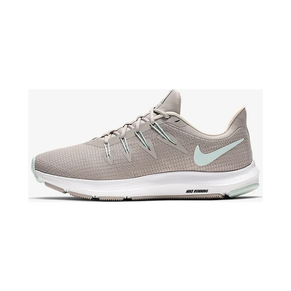 Nike Quest “Moon Particle” (AA7412-200)