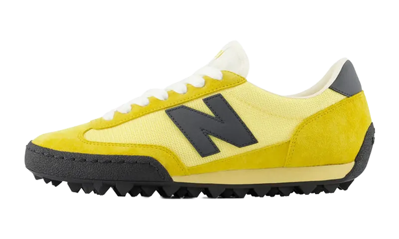 New Balance Gator Run “Apollo Gold Black” (UGTR9SR)
