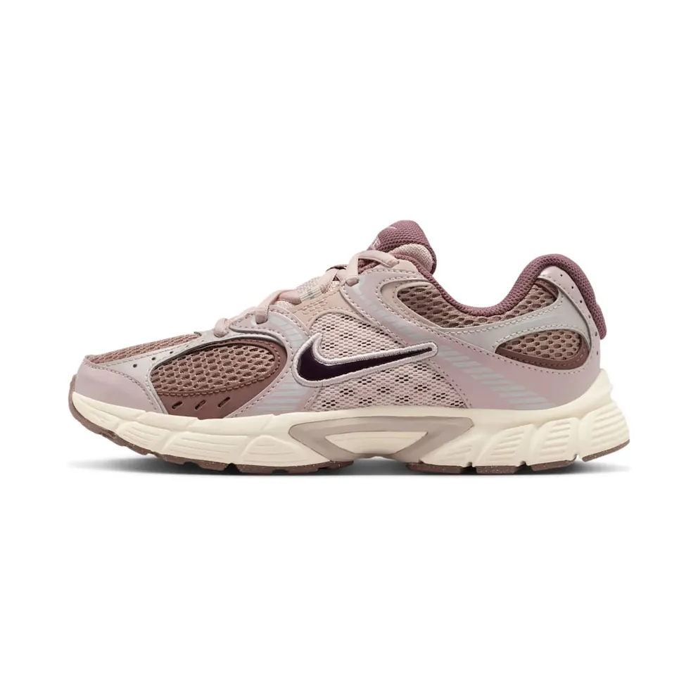 Nike V5 RNR Bruin (HQ6411-201)