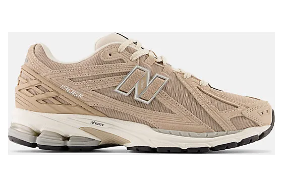 New Balance 1906R “MINDFUL GREY/MOONBEAM/SILVER METALLIC” (M1906RW)