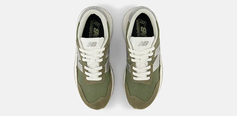 NEW BALANCE 237 “Brown 319 / METALLIC SILVER – 877 C P” (WS237MSW)
