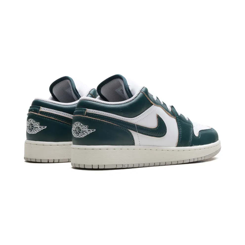Jordan 1 Low SE GS “Oxidized Green” (FQ8041-300)