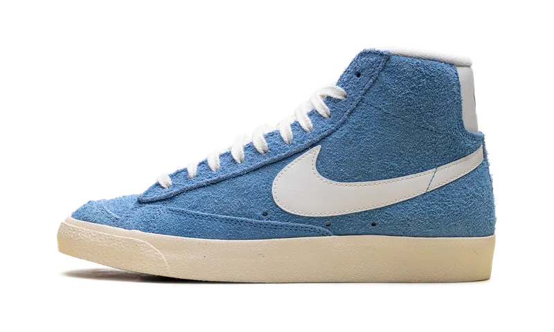 Nike Blazer Mid ’77 Premium “University Blue” (HF3157-400)