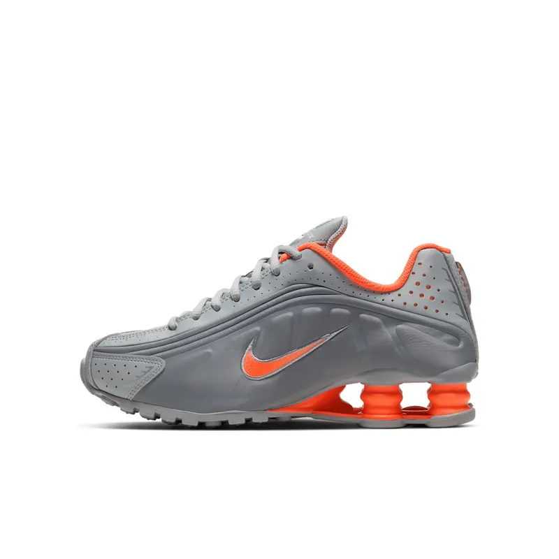 Nike Shox R4 Light Smoke Grey (GS) Light Smoke Grey/Particle Grey/Metallic Silver (CW2626-001)