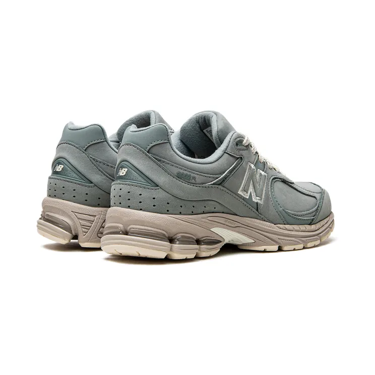 new-balance-2002r M2002RK1