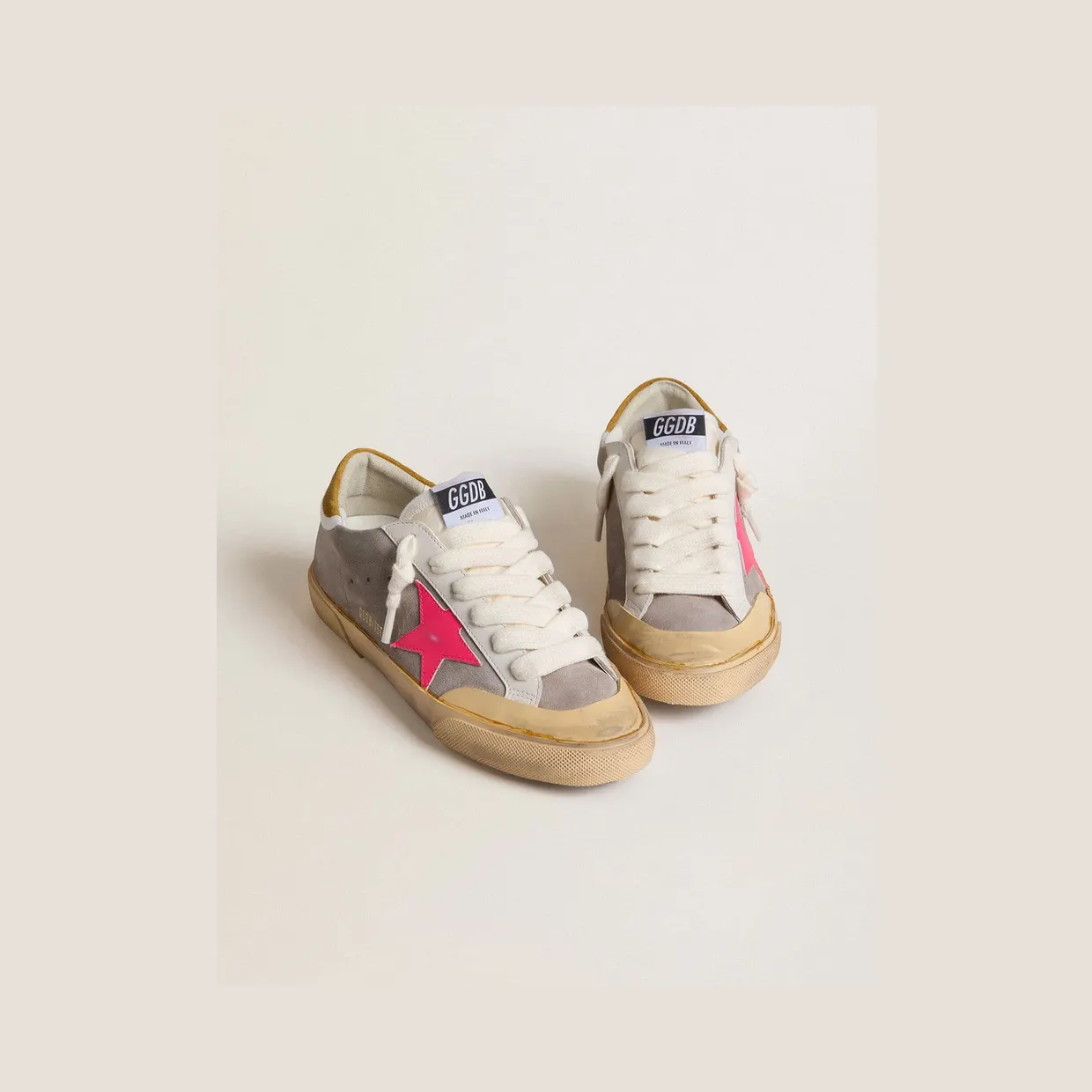 Golden Goose Super-Star In Dove-Gray Suede With Fuchsia Leather Star And Ocher Suede Heel Tab (GWF01026.F007997.83237) (2)