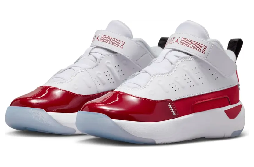 air-jordan-max-aura HQ2090-106