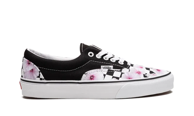 Vans Era “BLACK/PINK” (VN0005UEBMA)