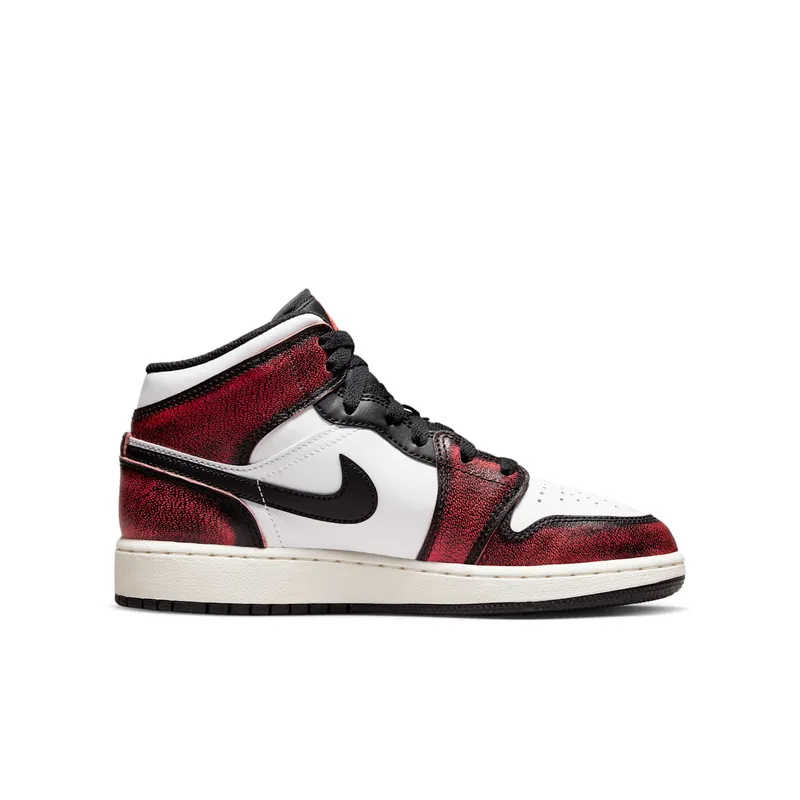 Air Jordan 1 Mid SE Older Kids’ Black (FB0568-006)