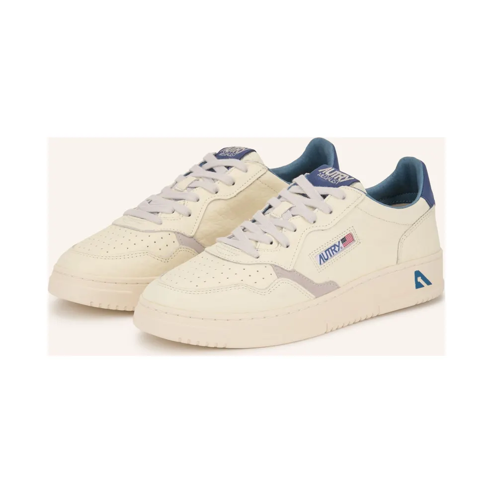 Autry Medalist low – Beige (A1UNAULMNE20)