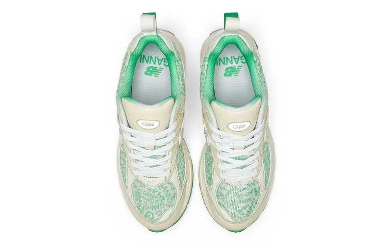 New Balance 2002R GANNI Turtledove – “Cream / Green” (M2002RGC)