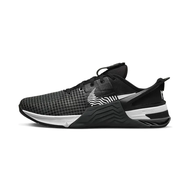 Nike Metcon 8 FlyEase Eenvoudig aan en uit te trekken trainingsschoenen Black (DO9388001)