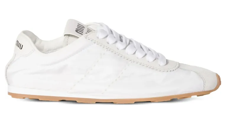 Miu Miu Plume Lace-up “White” (5E114E F D005 D7C F0009)
