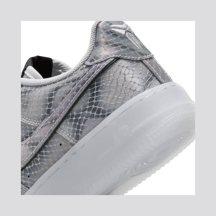 nike-air-force IO4604-400