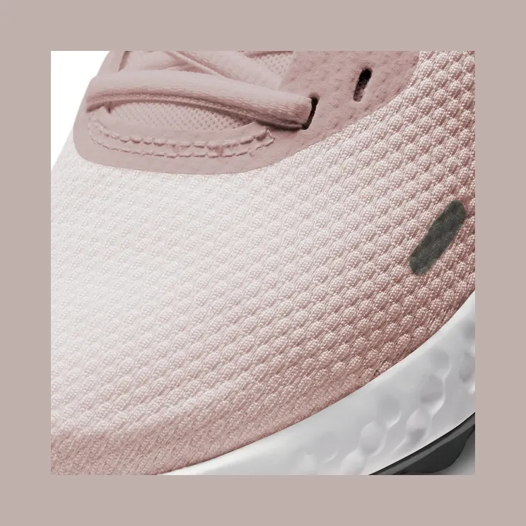 nike-revolution BQ3207-600