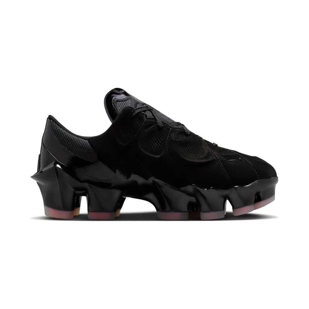 Nike First Sight Mirage – “Black / Flash Crimson / Black” (HQ2412-001)