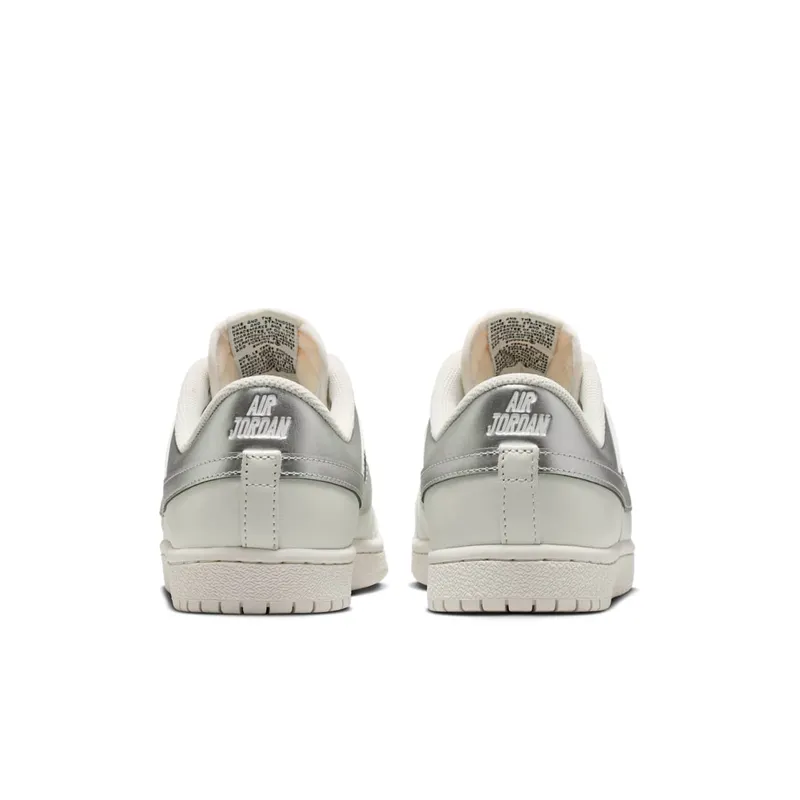Jordan Skyline Low Swan Metallic Silver (IQ6586-101)