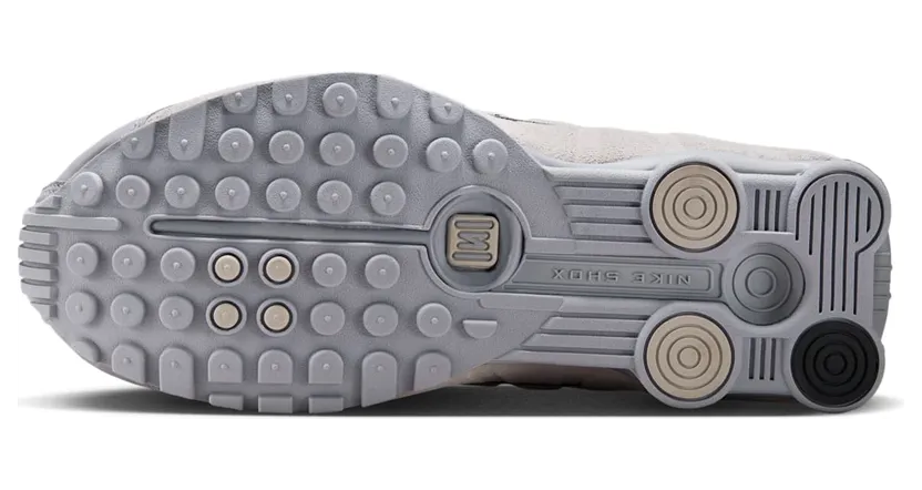 nike-shox HQ7739-001