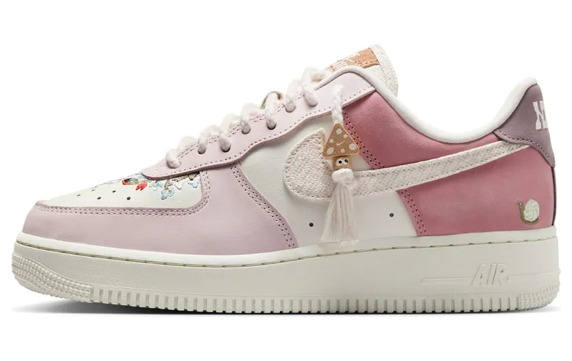 Nike Air Force 1 Low IB8874-111