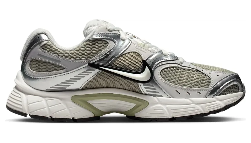 nike-v5-rnr HQ7901-301