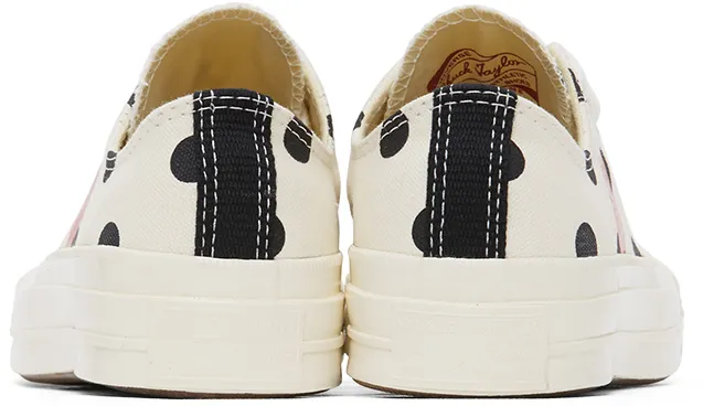 Comme des Garçons Play Black Converse Edition Polka Dot Heart Chuck 70 Low (K114)