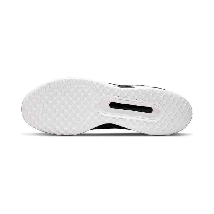 nikecourt DH0618-010