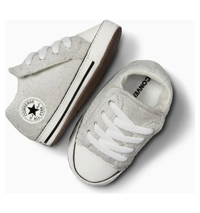 converse-chuck-taylor-all-star A06793C