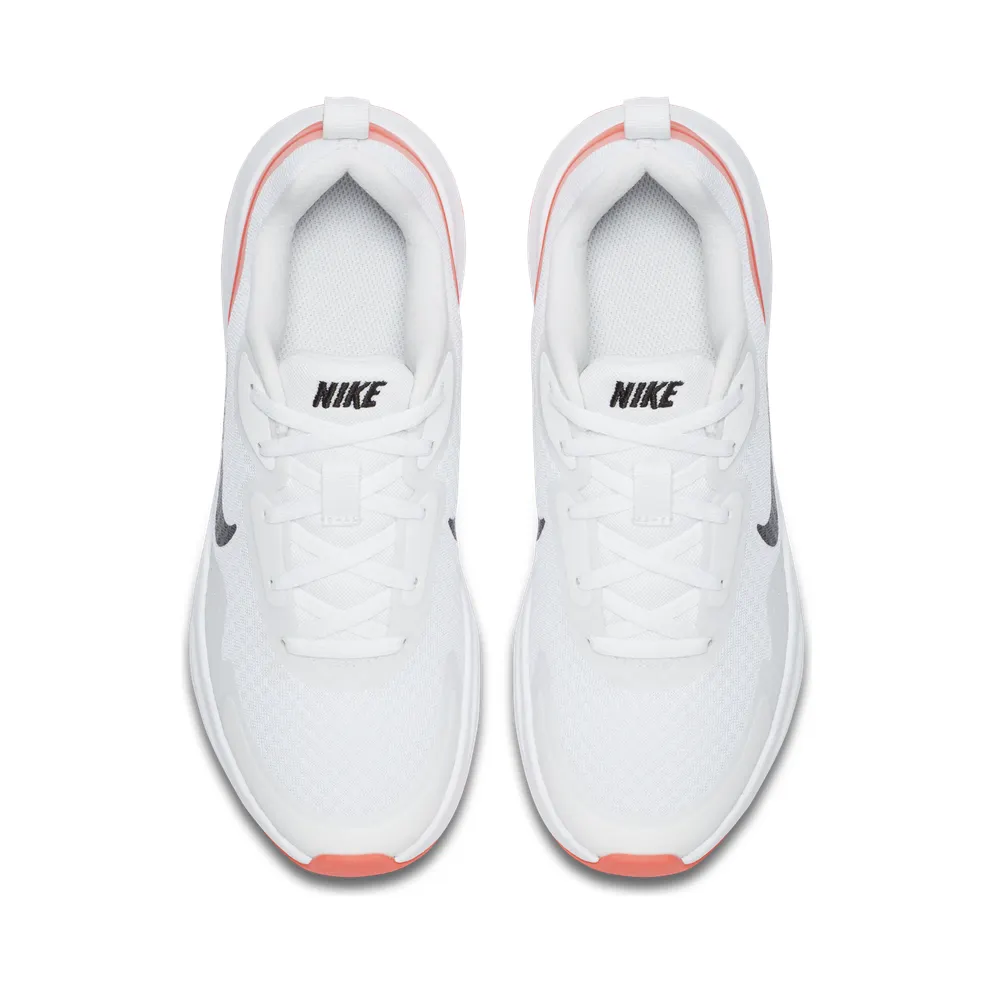 Nike WearAllDay Older Kids’ White (CJ3816-100)