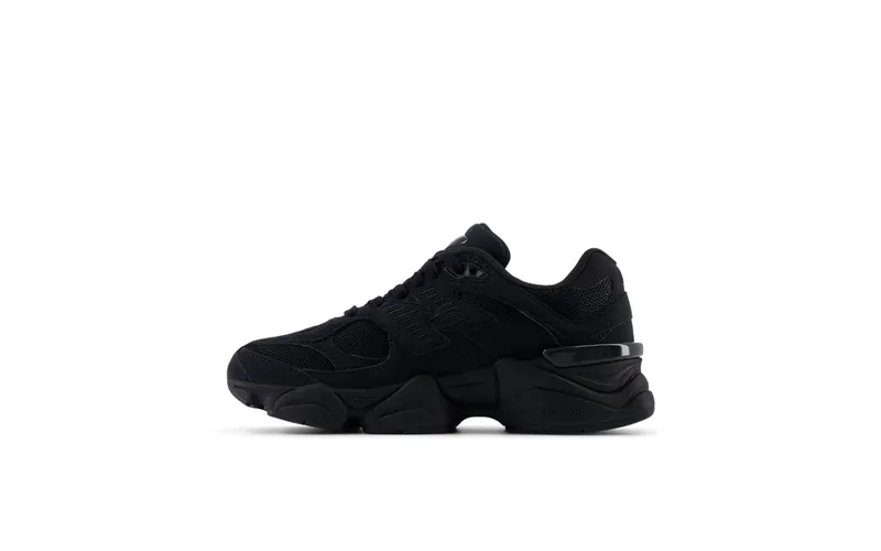 New Balance 9060 GS “Triple Black” (GC9060BB)