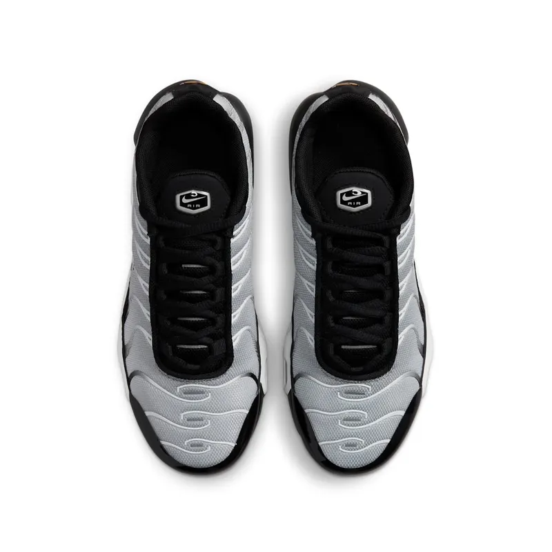 Nike Air Max Plus Older Kids’ Black (CD0609-018)