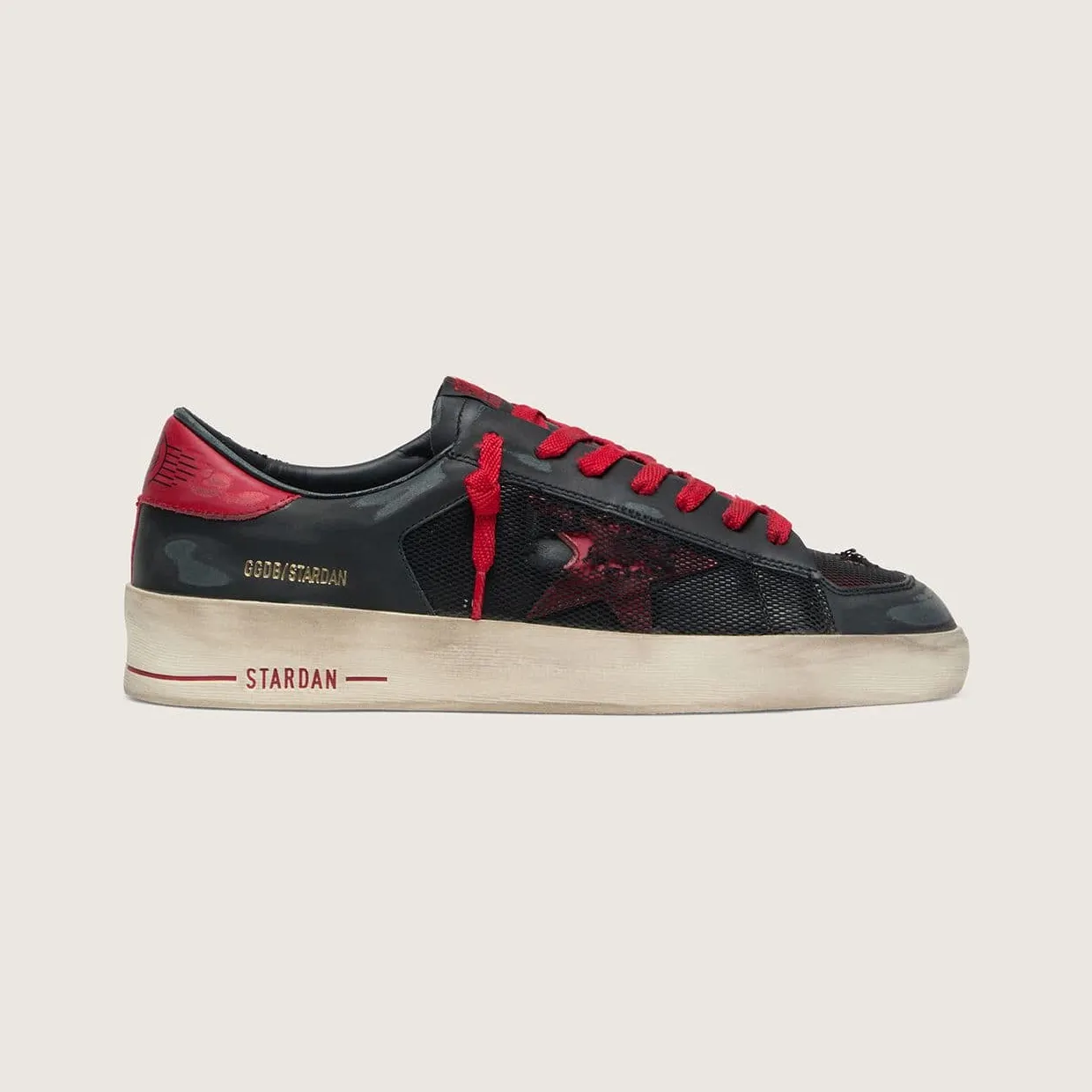 Golden Goose Men’S Stardan In Black Leather With Red Star And Black Mesh And Red Leather Inserts (GMF00190.F000947.90235)