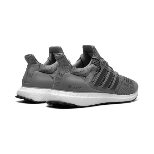 adidas-ultraboost HQ4200