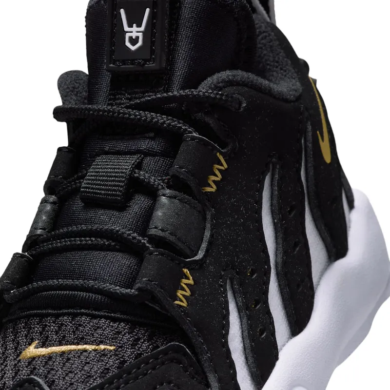 Nike Air Max Other Low Black / Metallic Gold / White (IR4715-001)