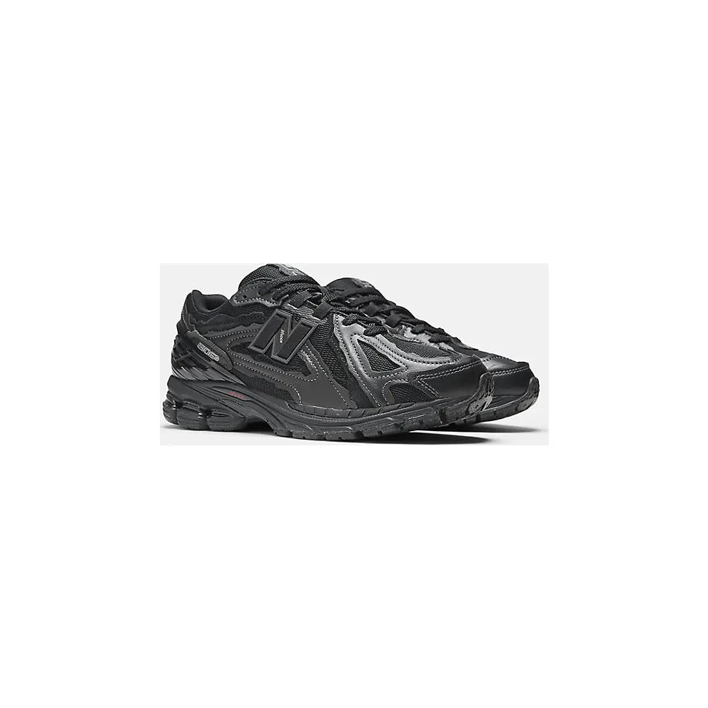 New Balance 1906R “Protection Pack” (M1906DF)
