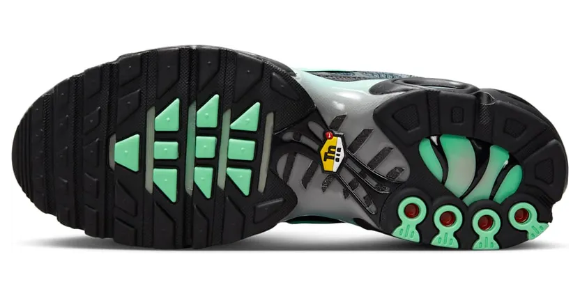 nike-air-max FB3351-001