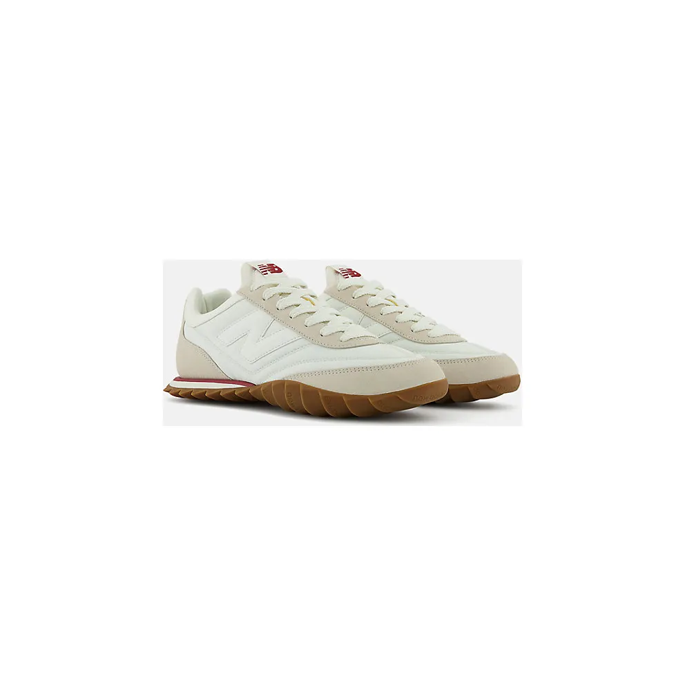 New Balance New Balance Unisex RC30 Beige/White (URC30AC)