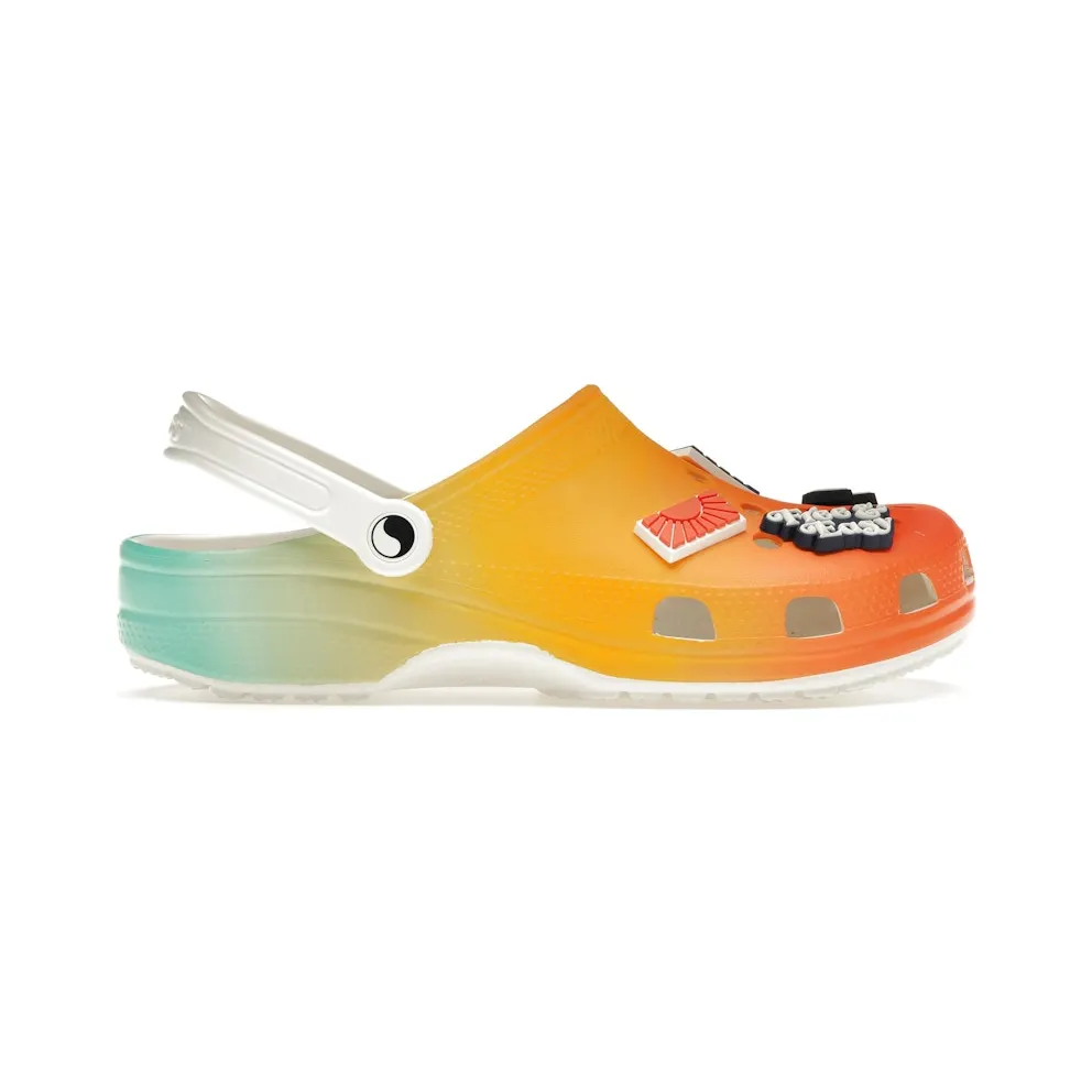 Crocs x Free & Easy Classic Clog (207671-90H)