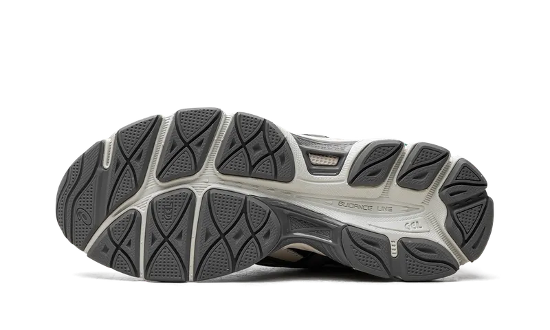 Asics Gel 2055 “Beige” (1203A542-200)