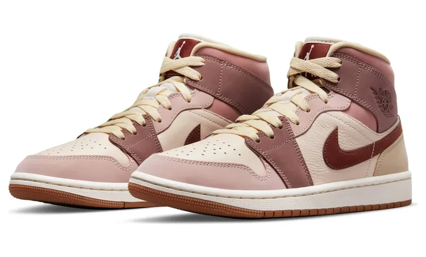 air-jordan-1 DO7440-821