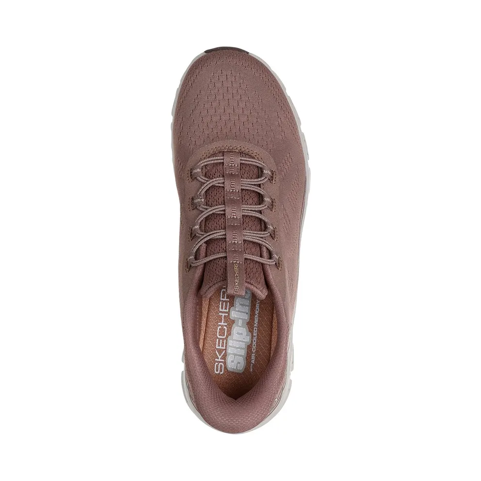 Skechers Slip-ins: Glide-Step Elevate – Amaze Sneaker Bruin
