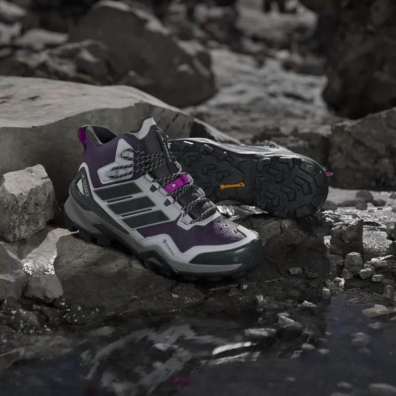 Adidas Terrex Skychaser Mid GORE-TEX Hiking Aurora Plum / Carbon / Purple Burst (JQ9928)