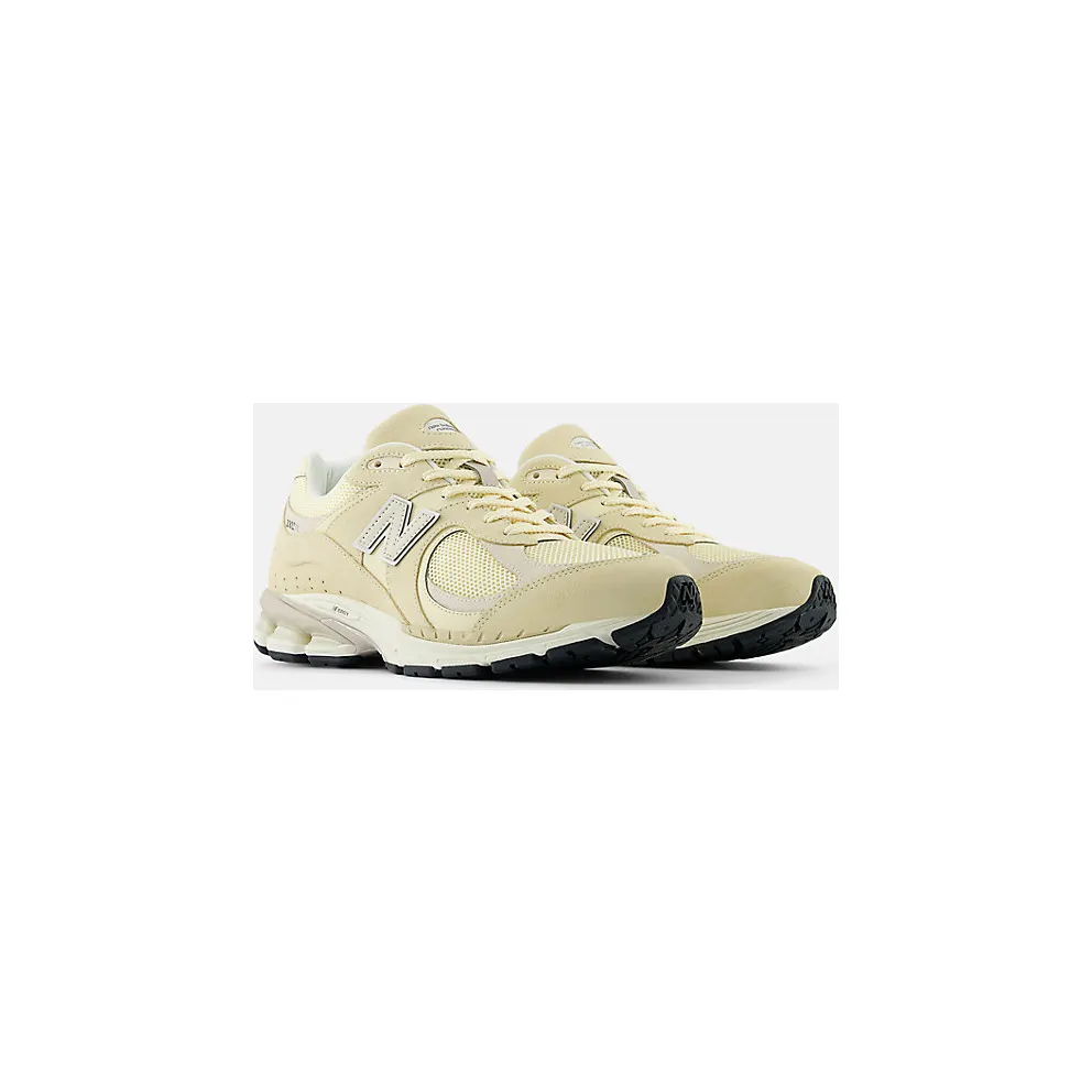 New Balance 2002R “Beige” (M2002RFI)