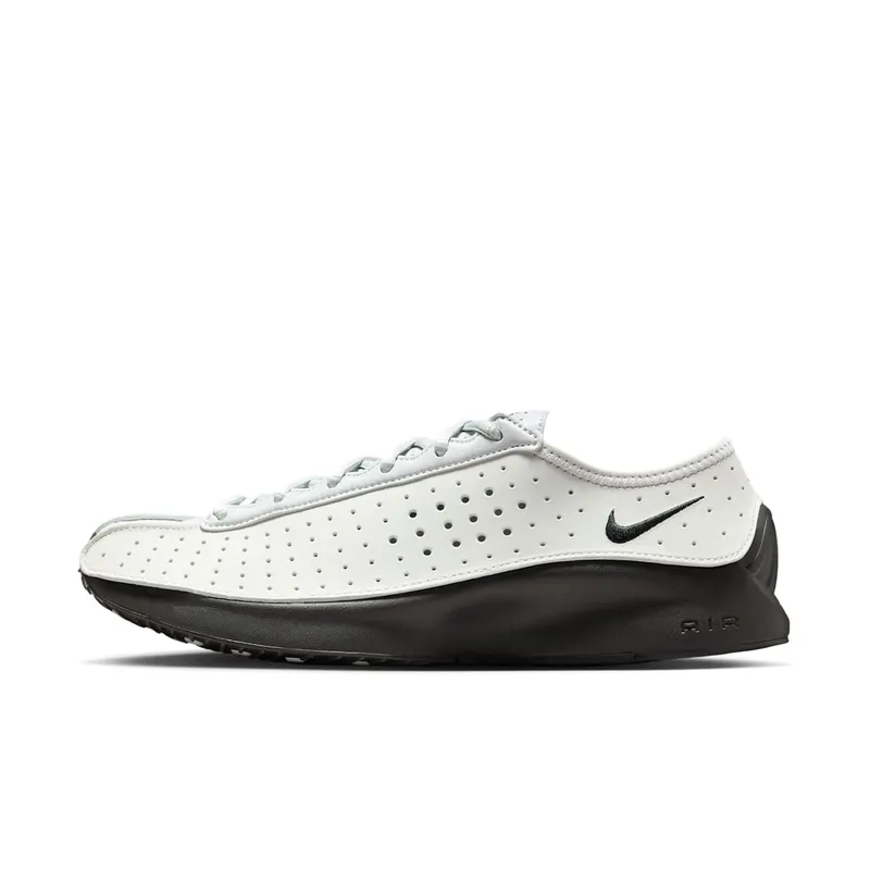Nike Air Superfly “Dover Street Market Summit White Black” (IB1403-100)
